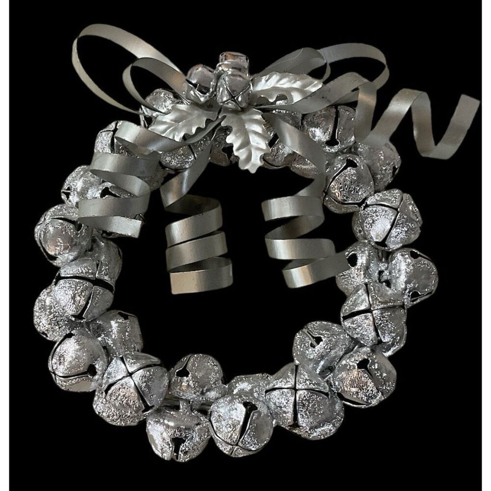Silver Metal Wreath Ornament